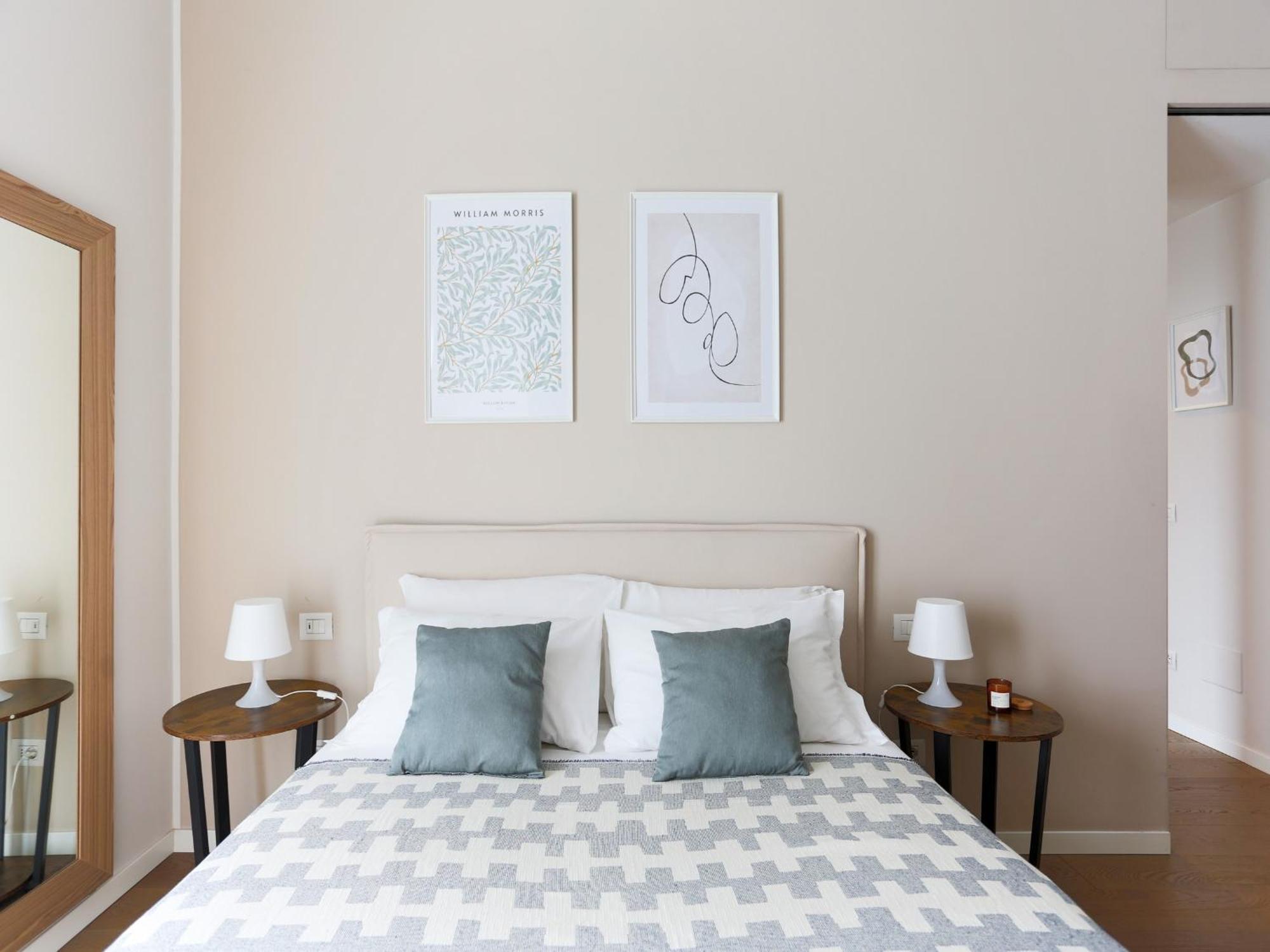 The Best Rent - One-Bedroom Apartment In Moscova Milan Bagian luar foto